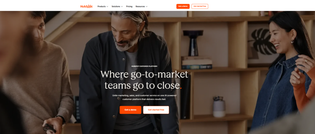 HubSpot marketing dashboard integrating CRM, email campaigns, and analytics