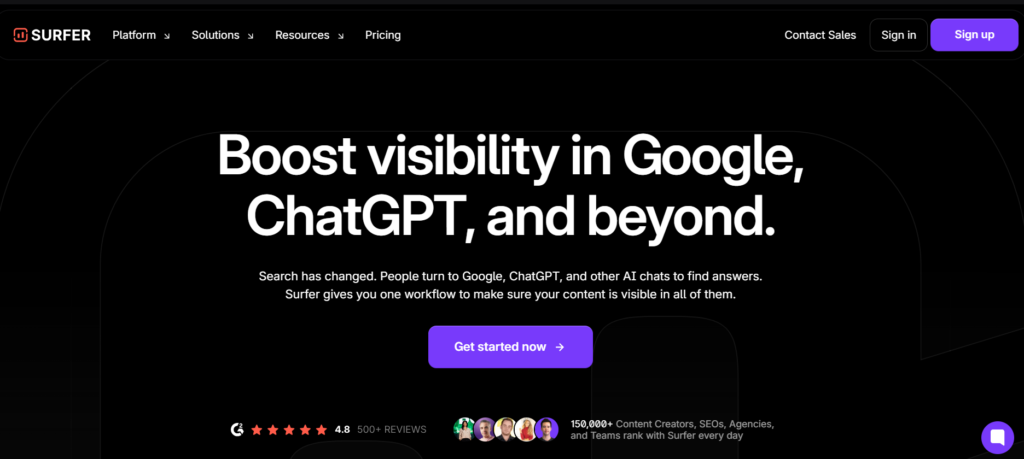 Surfer SEO content editor showing real-time SEO optimization score